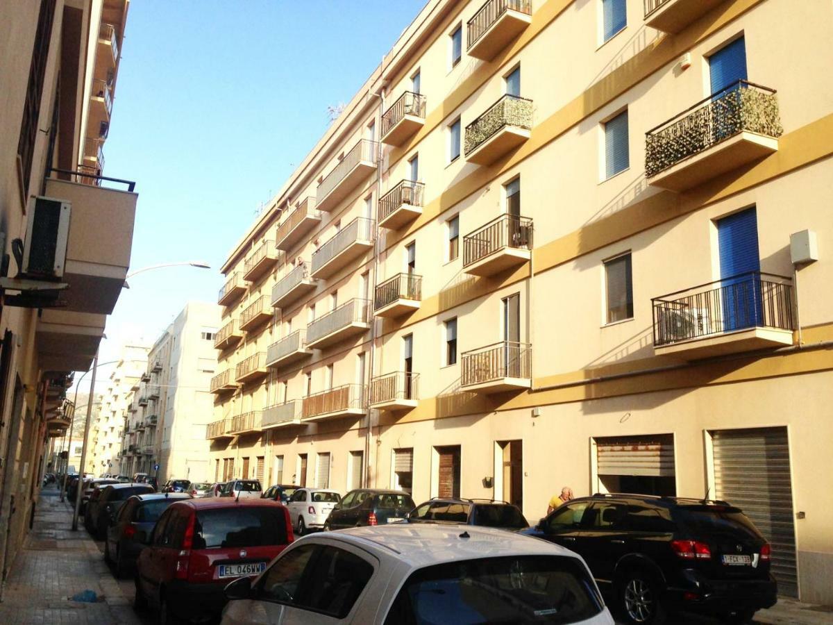 Sunrise Beach Apartment Trapani Luaran gambar